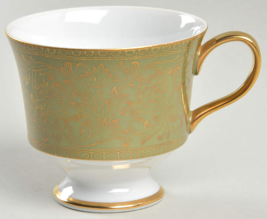 Versailles Footed Cup by Sango-1