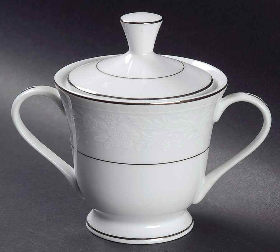 Silky Lace Sugar Bowl & Lid by Seizan-1