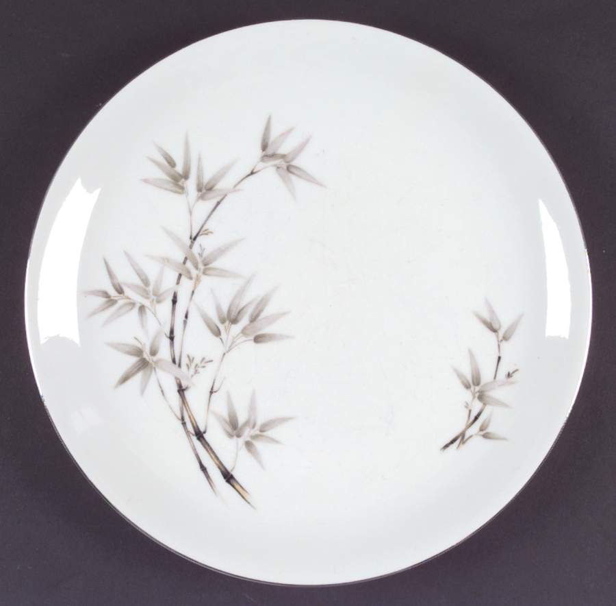 Bamboo Garden Dinner Plate by Seyei Toki Co-1