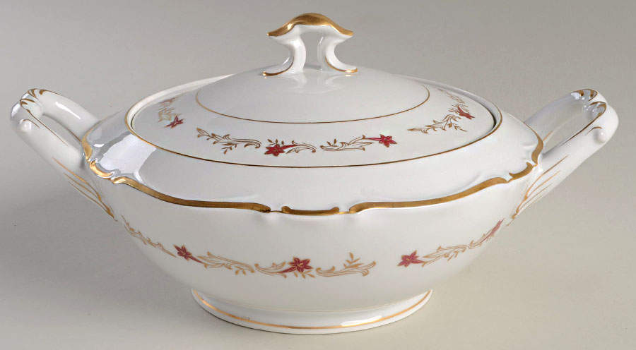 Dochester Round Covered Vegetable by Seyei Toki Co-1