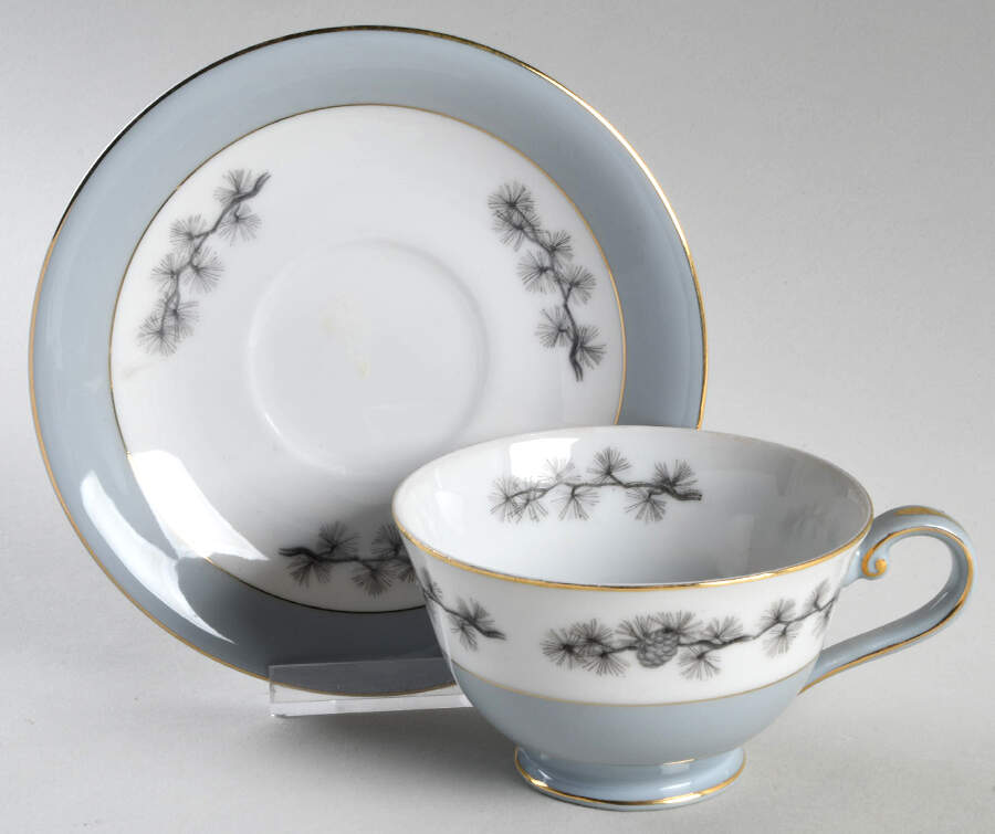 Pinecone Footed Cup & Saucer Set by Seyei Toki Co-1