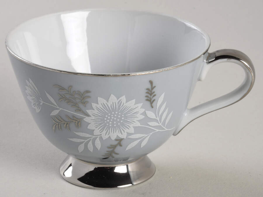 Starlite (Silver Backstamp) Footed Cup by Seyei Toki Co-1