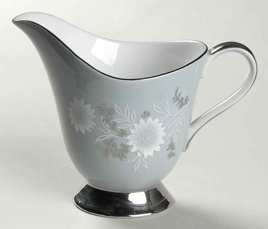 Starlite (Silver Backstamp) Creamer by Seyei Toki Co-1