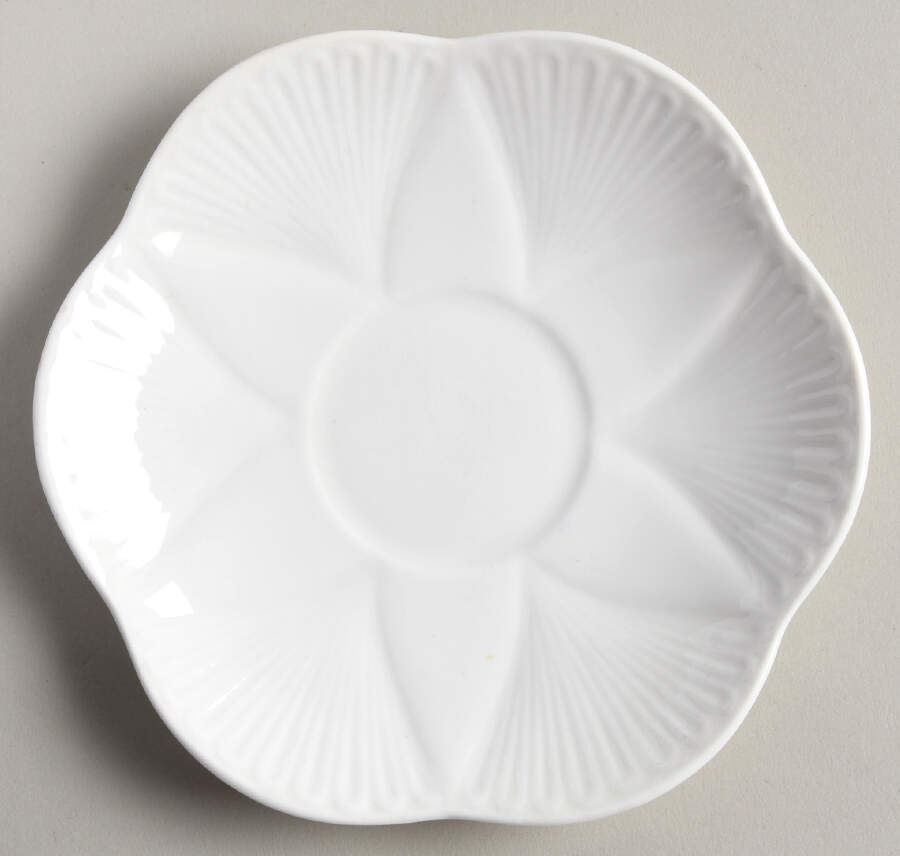 Dainty White (No Trim) Saucer for Flat Cup by Shelley-1