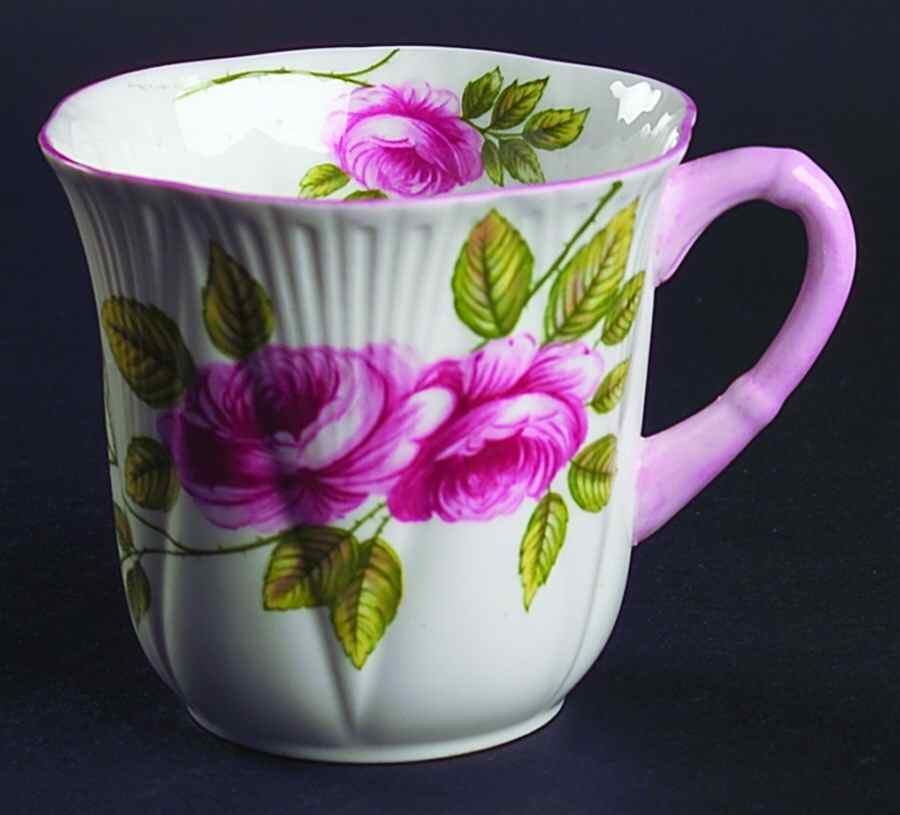 Rambler Rose (Dainty) Mug by Shelley-1