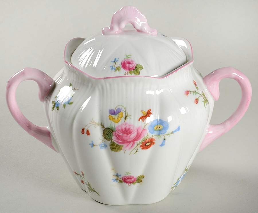 Rose & Red Daisy (Dainty) Sugar Bowl & Lid by Shelley-1