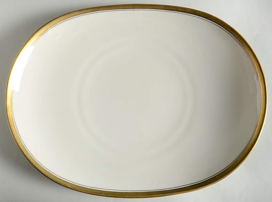 Royal Baroness (Gold Trim) 15" Oval Serving Platter by Shenango-1