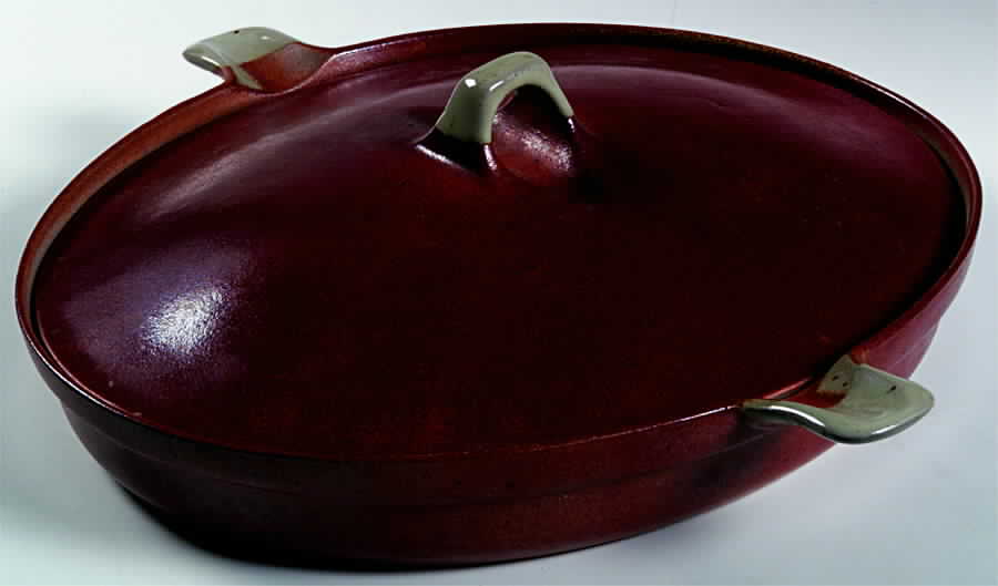 Off White 3 Qt French Covered Casserole by Sial-1