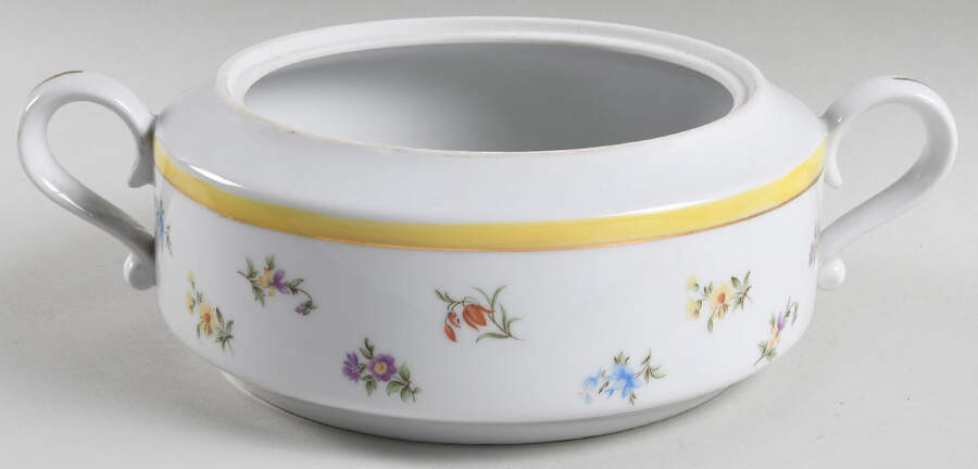 Grand Duchess 2.5 Qt Round Casserole No Lid by Sigma-1