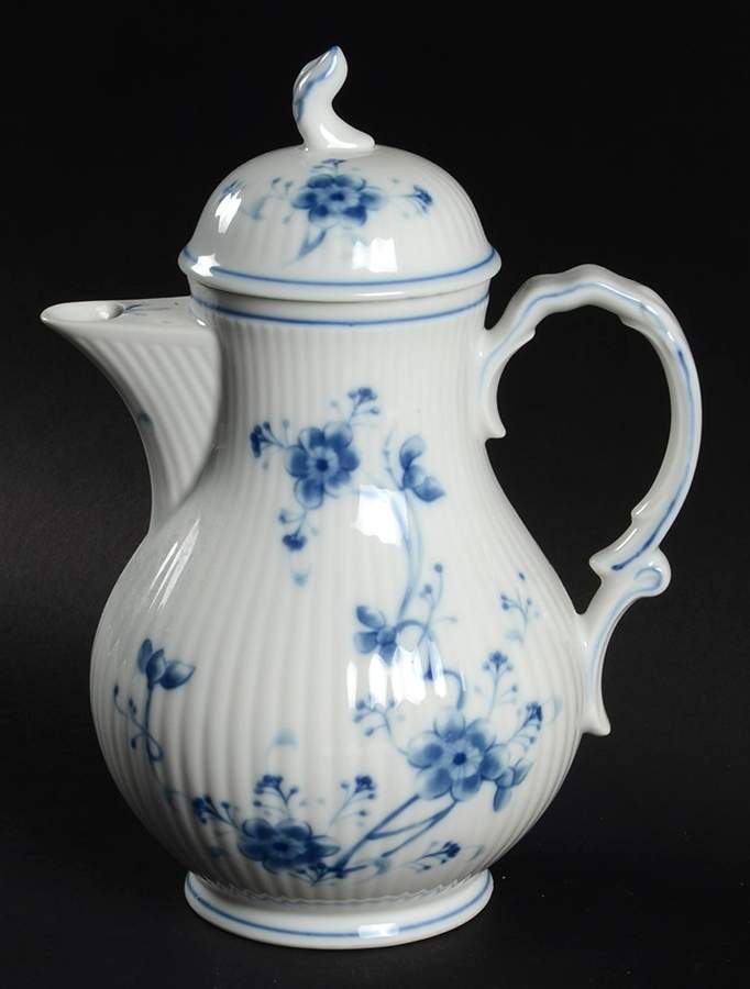 Victoria Blue Coffee Pot & Lid by Sigma-1