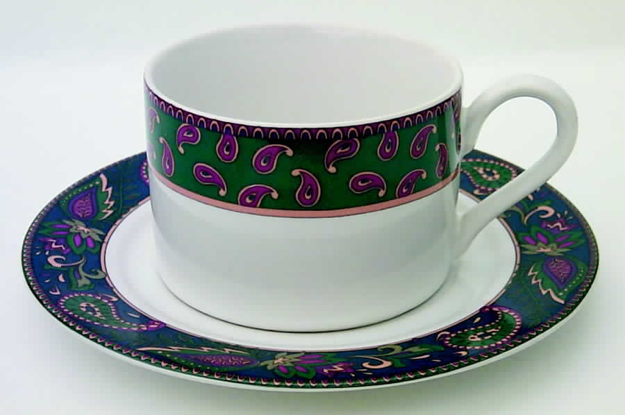 Windsor Flat Cup & Saucer Set by Signature-1