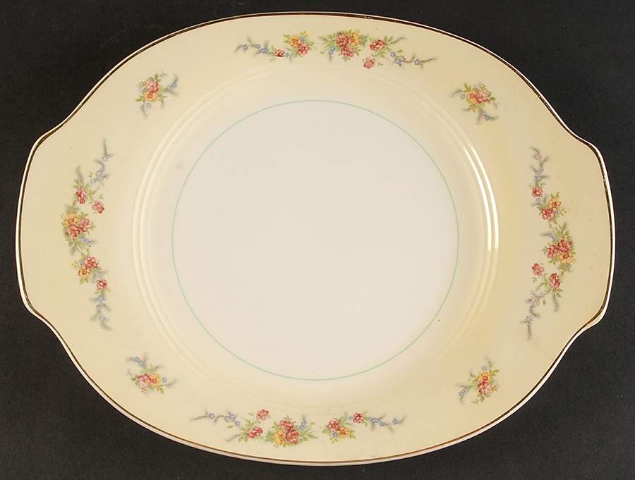 Monticello (Smooth Rim) 11" Oval Serving Platter by Salem-1