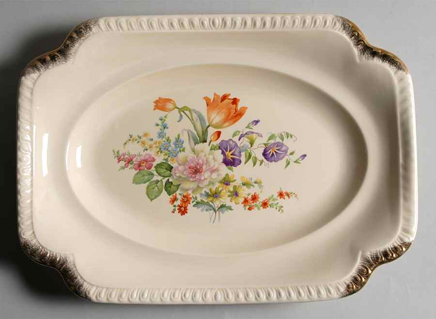 Rust Tulip 13" Oval Serving Platter by Salem-1