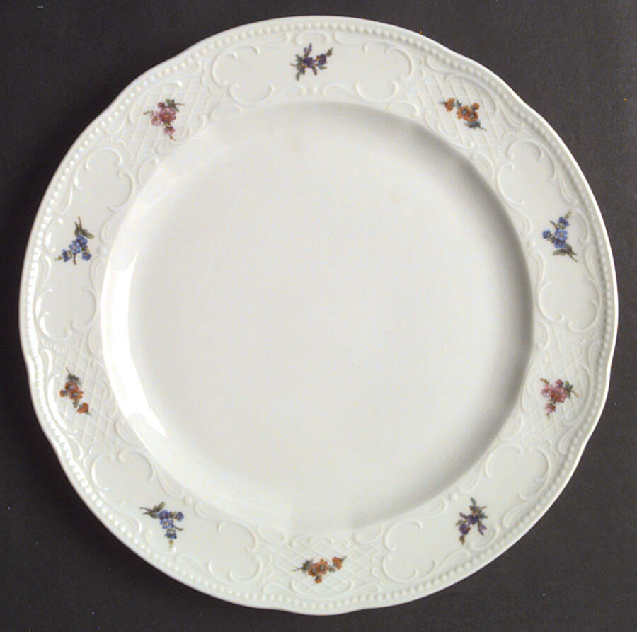 Louise Dinner Plate by Seltmann-1
