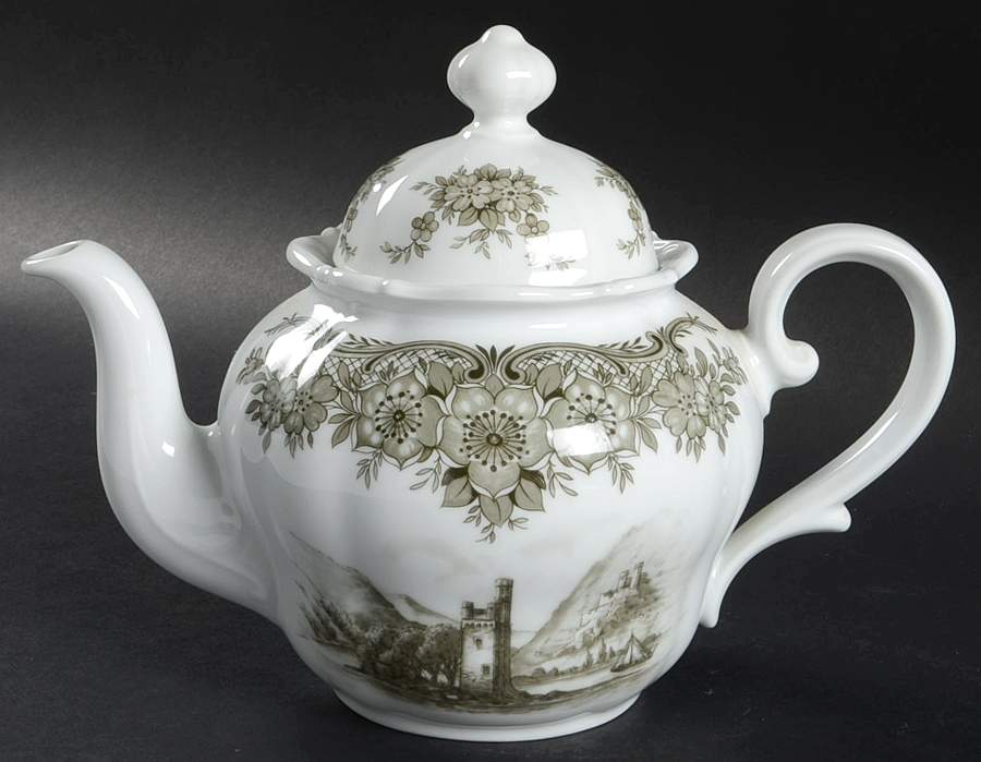 Rhinegau (Scalloped) Teapot & Lid by Seltmann-1