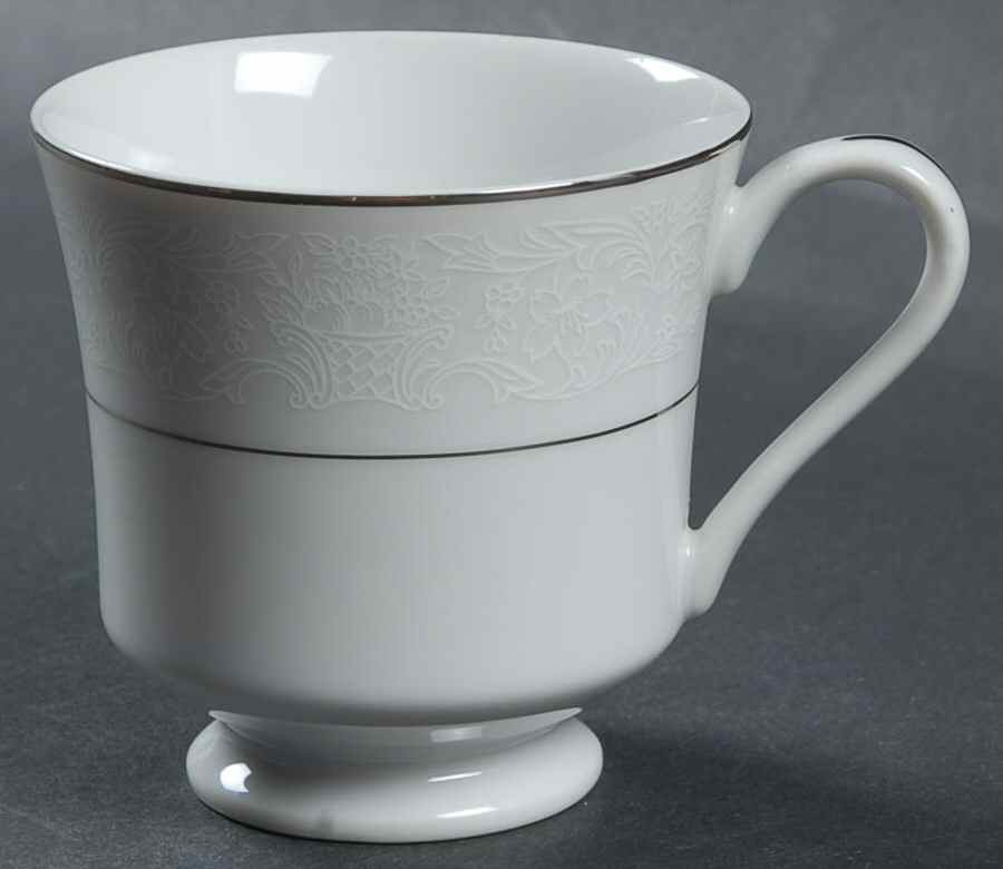 Empress Footed Cup by Sandalwood-1