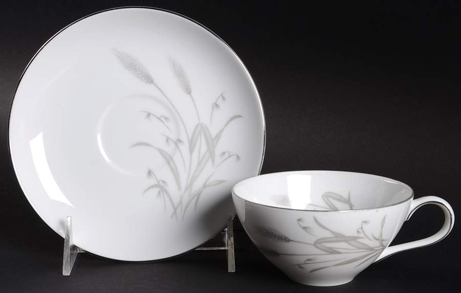Spring Wheat Flat Cup & Saucer Set by Sone-1