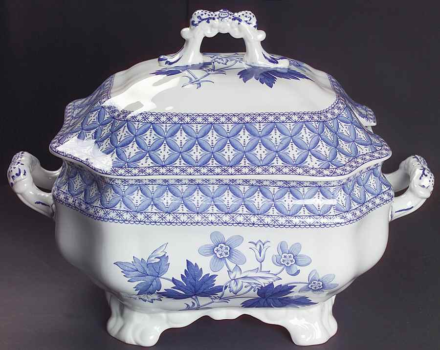 Blue Geranium Tureen &  Lid by Spode-1