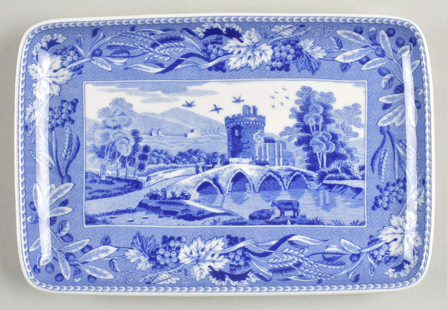Blue Room Collection 7" Rectangular Tray by Spode-1