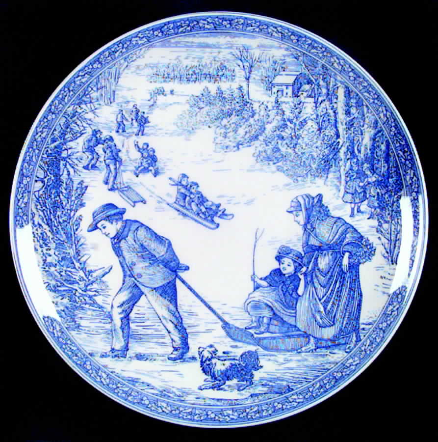 Victorian Annual Christmas 1997 Annual Christmas Plate by Spode-1