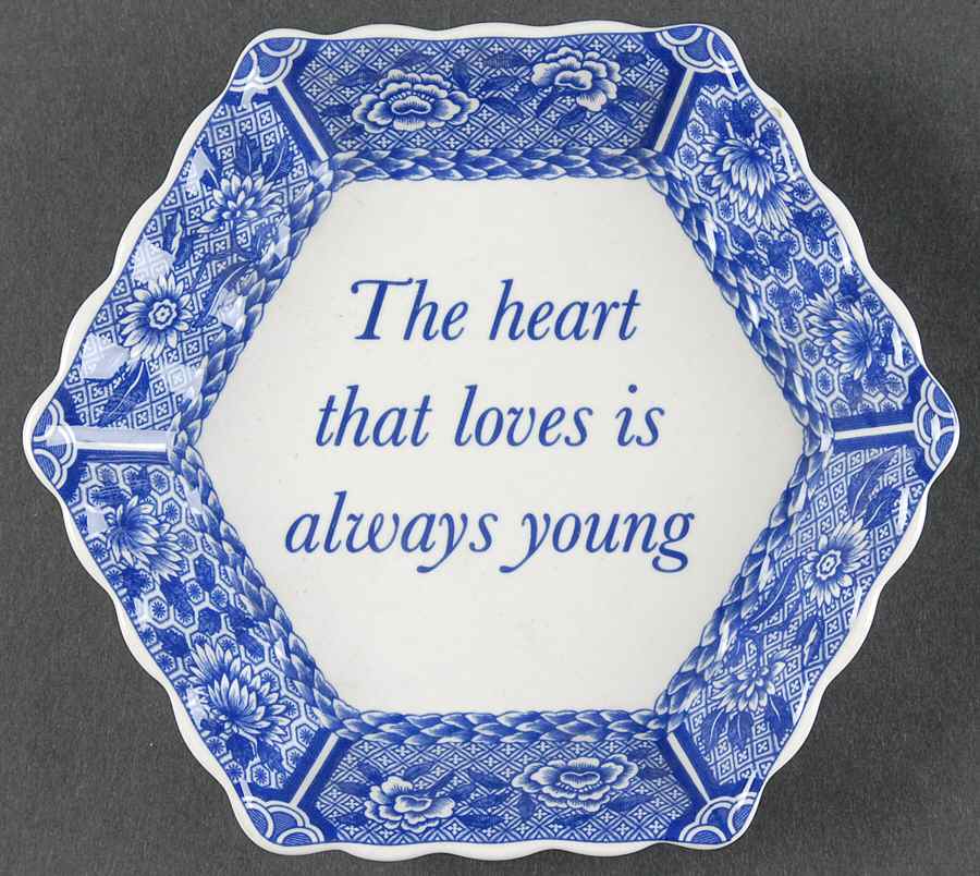 Blue Room Collection 5" Hexagonal Tray by Spode-1