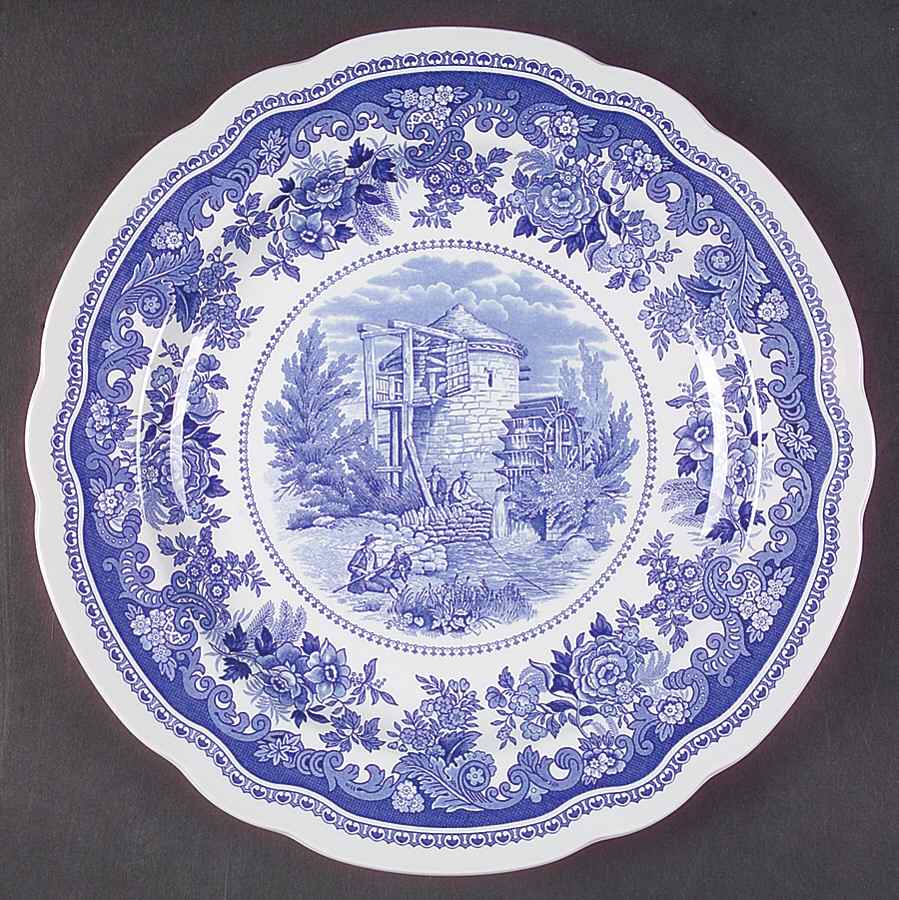Blue Room Collection Dinner Plate by Spode-1