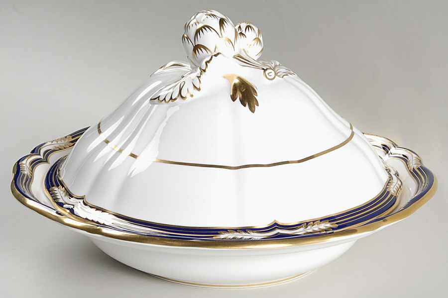 Chancellor Cobalt Blue Round Covered Vegetable by Spode-1