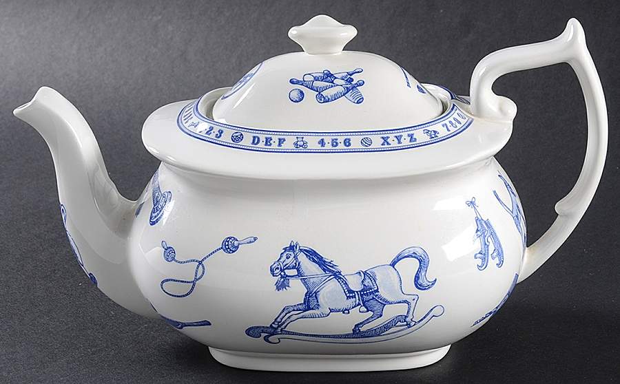 Edwardian Child Collection Blue Teapot & Lid by Spode-1