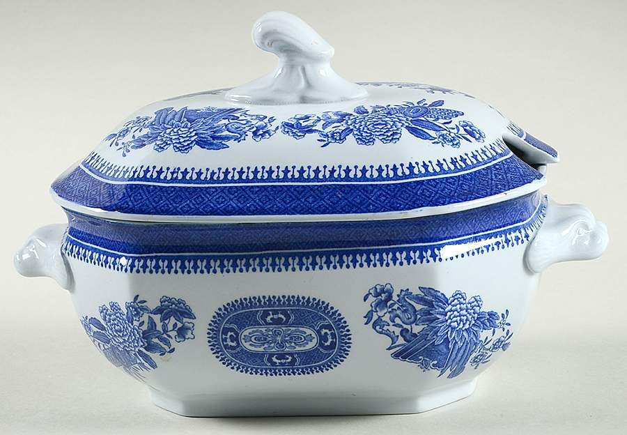 Fitzhugh Blue Sauce Boat & Lid by Spode-1