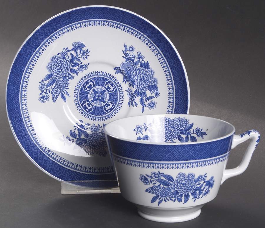 Fitzhugh Blue London Shape Oversized Cup & Saucer Set by Spode-1