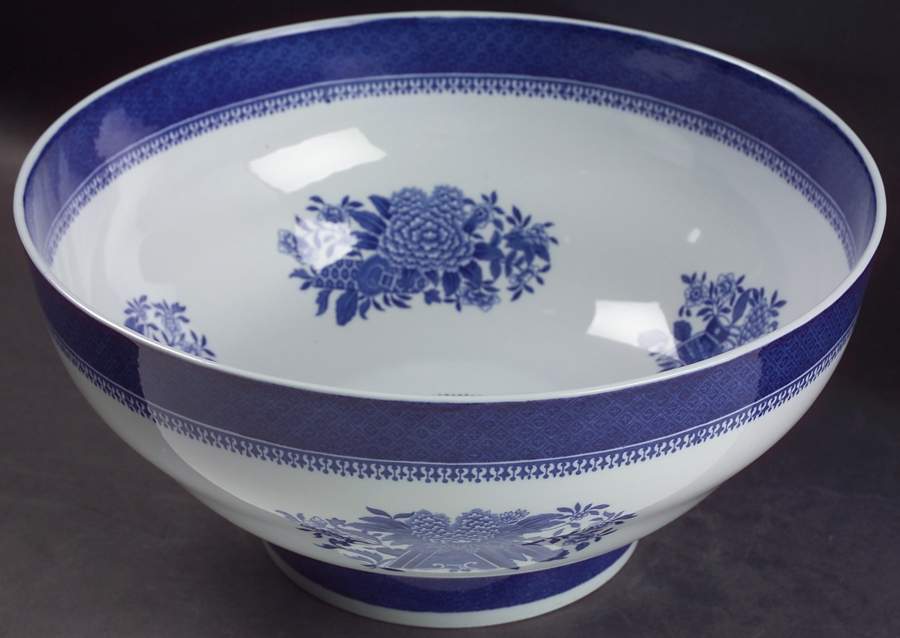 Fitzhugh Blue Punch Bowl by Spode-1
