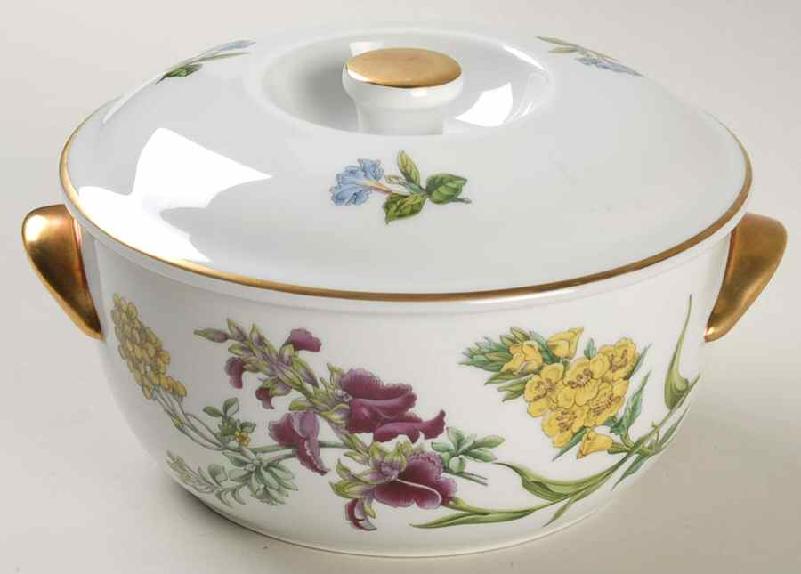 Stafford Flowers 1 Qt Round Oven To Table Covered Casserole by Spode-1