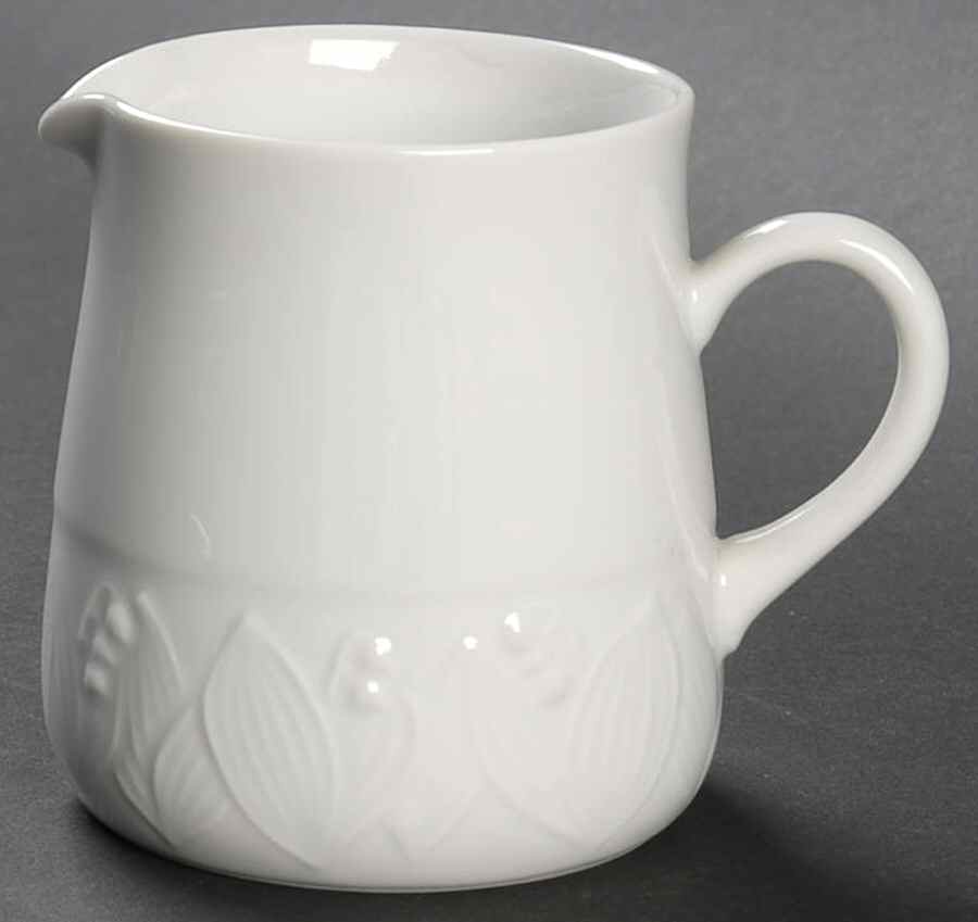 Lily of The Valley Glossy Creamer by Sasaki-1
