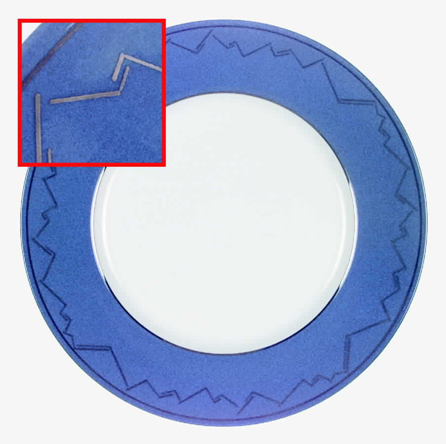 Zig Zag Dinner Plate by Sasaki-1