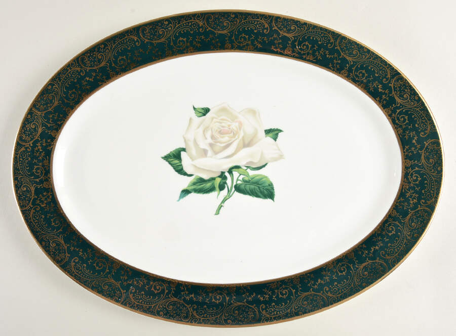Chantilly Dark Green (Gold Filigree) 15" Oval Serving Platter by Stradford-1
