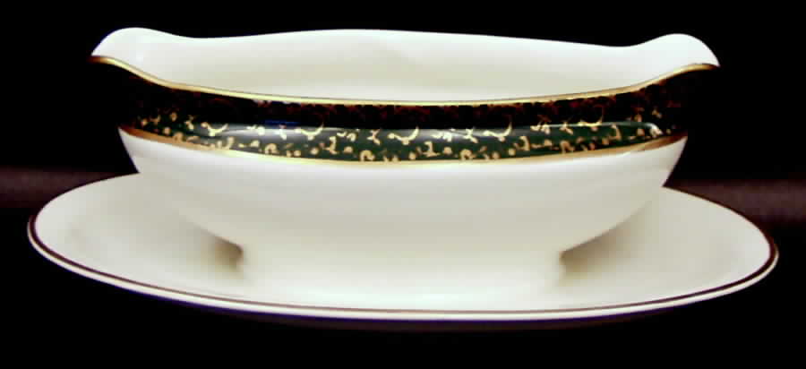 Chantilly Dark Green (Gold Filigree) Gravy Boat with Attached Underplate by Stradford-1