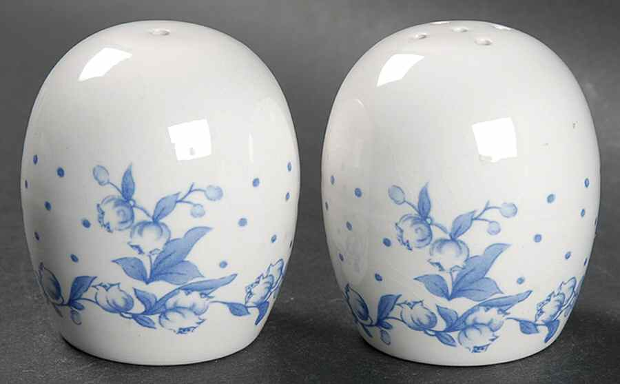 Rebecca Salt & Pepper Set by Stanhome-1