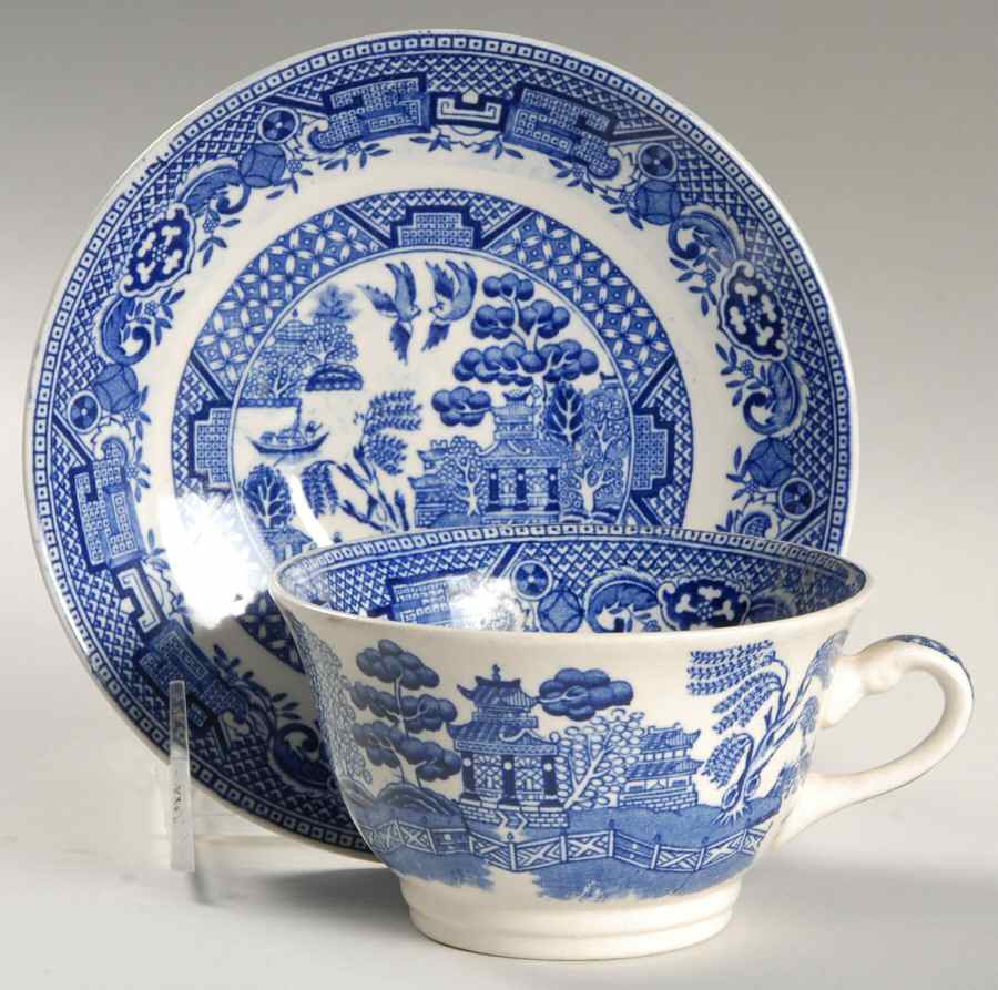 Old Willow Blue Flat Cup & Saucer Set by Swinnertons-1