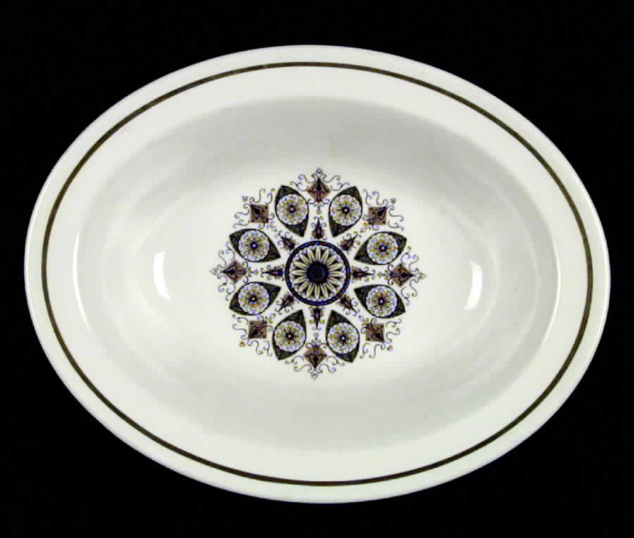 Paisley Green 8" Oval Vegetable Bowl by Swinnertons-1