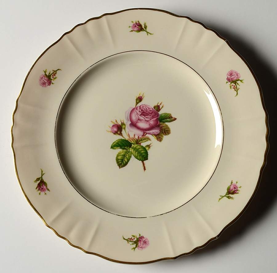 Victoria Luncheon Plate by Syracuse-1