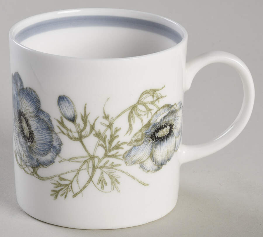 Glen Mist (Susie Cooper Signature Stamp) Can Shape Demitasse Cup by Susie Cooper-1