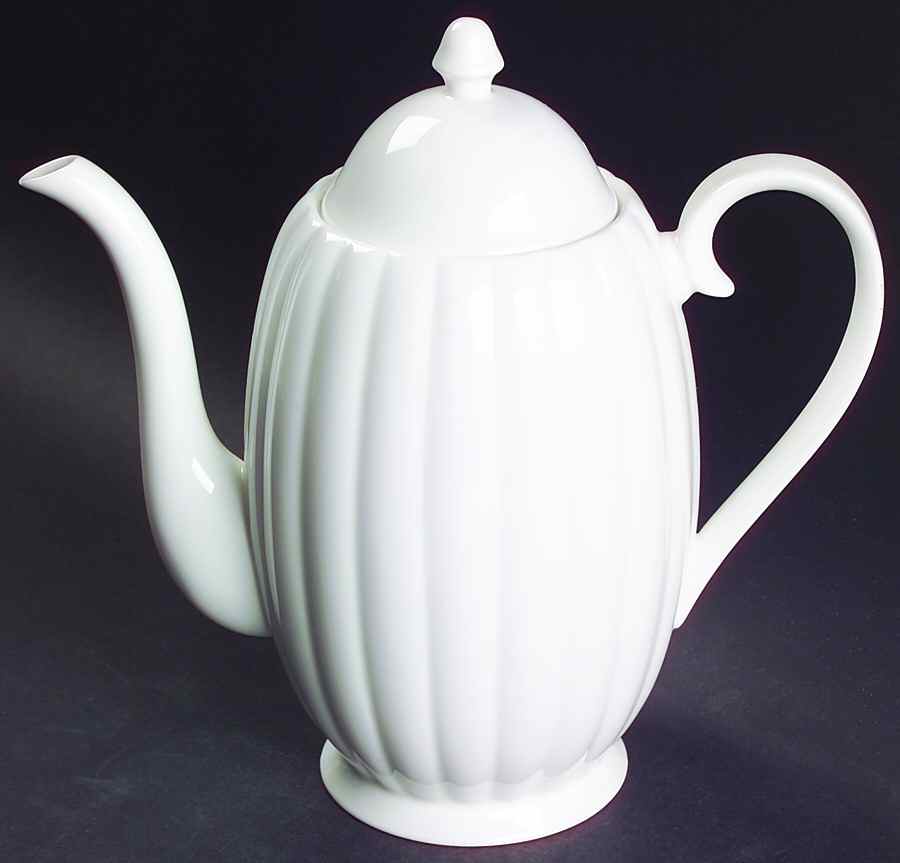 White Flute Coffee Pot & Lid by Susie Cooper-1