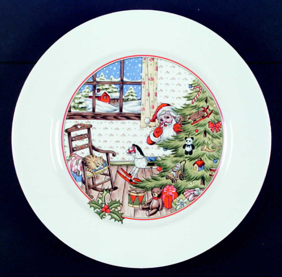 Home For The Holidays Dinner Plate by Shibata Toki-1