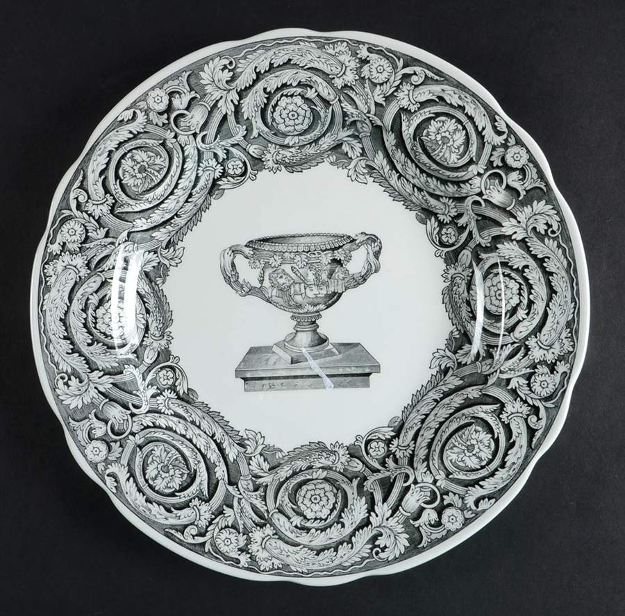 Archive Collection Black Luncheon Plate by Spode-1
