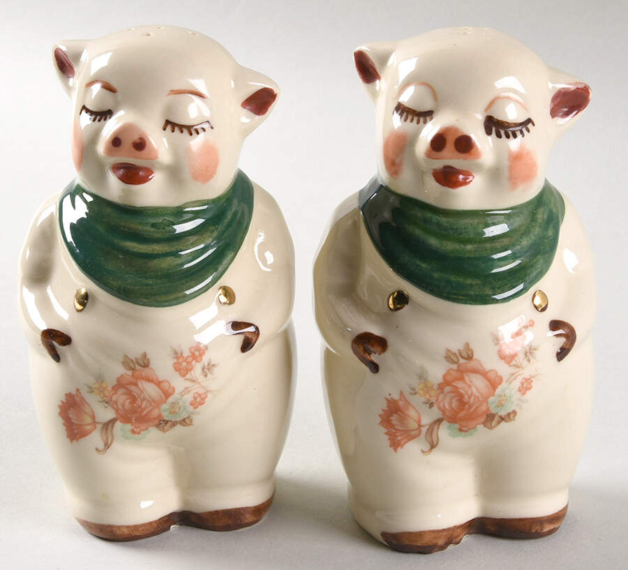 Smiley Pig  #16 Salt & Pepper Set by Shawnee-1