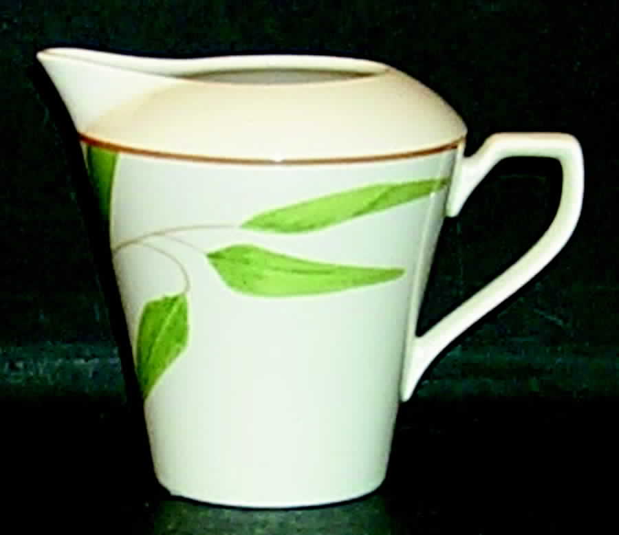 Bamboo Creamer by Sasaki-1