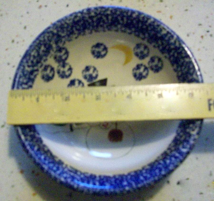 Snowman Family Coupe Cereal Bowl by Shannon & Daughters-1