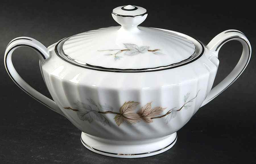 Avalon Sugar Bowl & Lid by Saji-1
