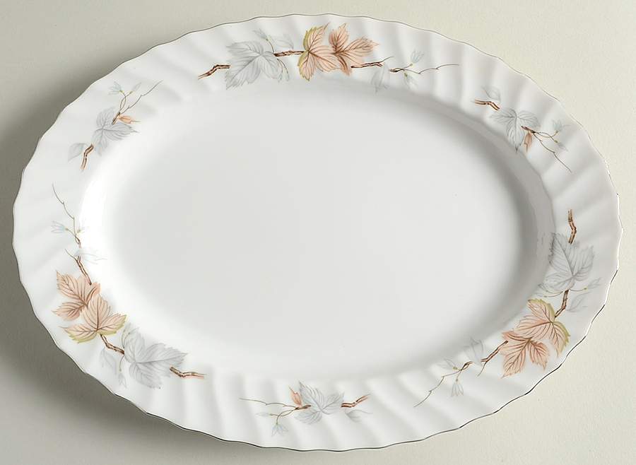 Avalon 12" Oval Serving Platter by Saji-1