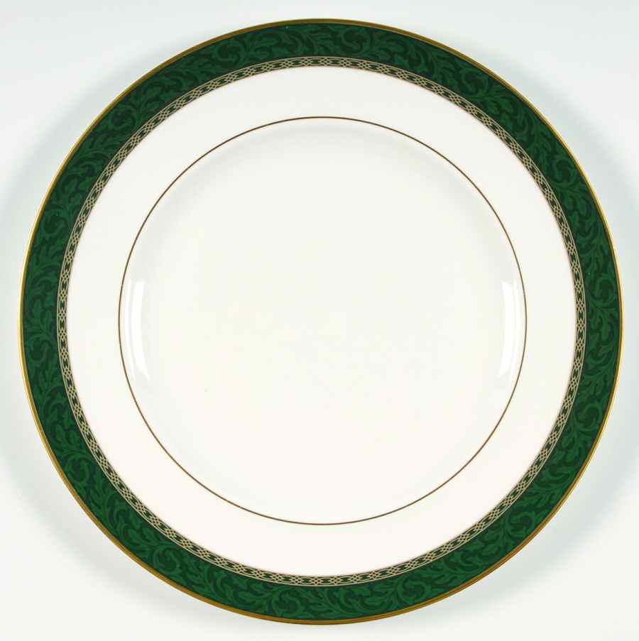Pemberton Dinner Plate by St Michael-1